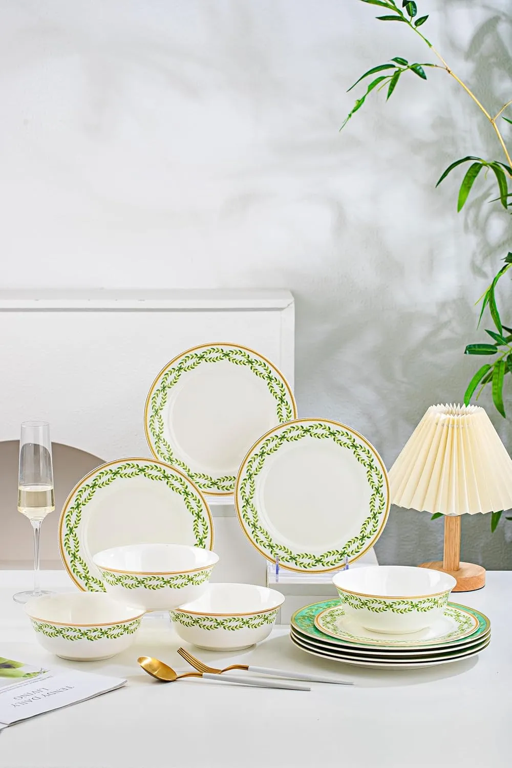 12-Piece Bone China Dinnerware Set with Glid, Refractory Bone China Dishes Set, Inner Glazed Figure, Jingdechen Craft, Sevice for 4(Green)