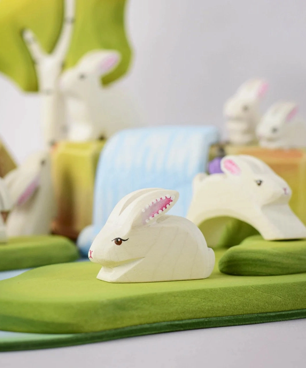 Bumbu Toys Perching Easter Bunny