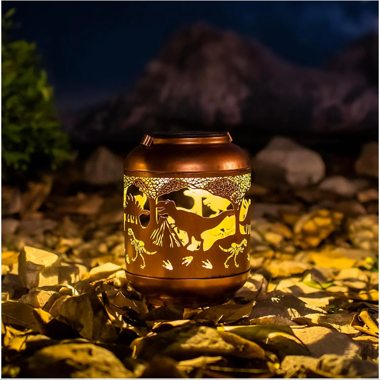 Dinosaur Solar Lanterns Outdoor Waterproof,Hanging Solar Lights Dinosaur Gifts for Women Men Metal LED Decorative Light for Yard,Patio,Lawn,Tabletop,Pathway,Landscape,Garden Decor