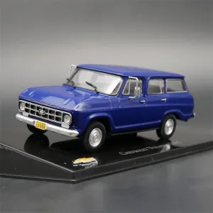 FloZ for IXO for Chevrolet for Veraneio 1987 1:43 Truck Pre-Built Model