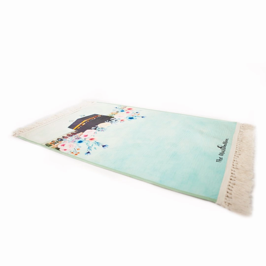 Focal Point - Salah Prayer Mat by The Muslim Moon