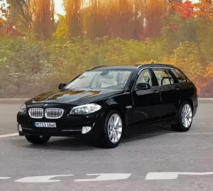for NOREV for BMW for 5 Series for 550i for F11 Pot Wagon 2019 Black 1:18 Car Pre-Built Model
