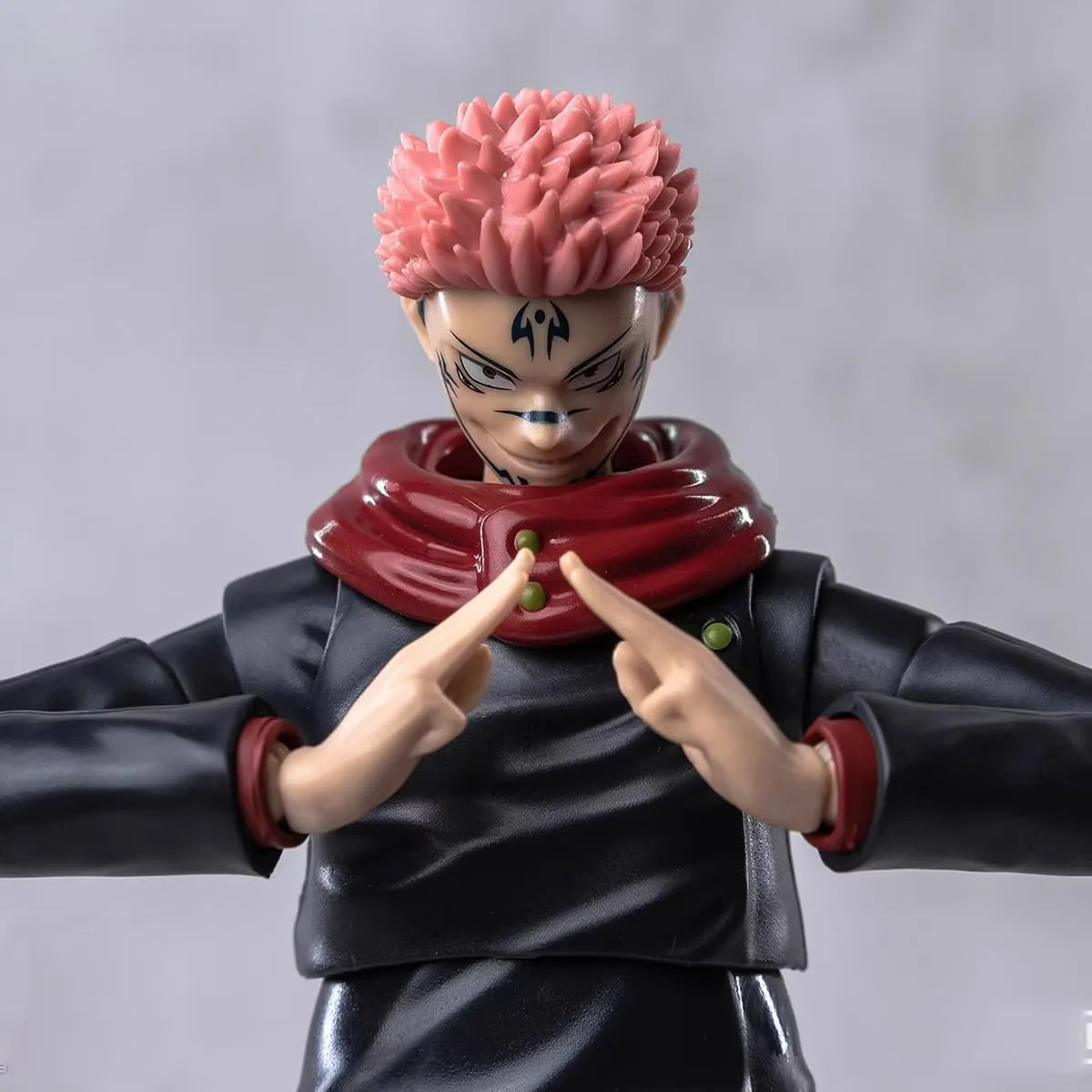 Itadori Yuji Action Figure, 18cm Anime JJK Figure Model Statue Movable Figure, Changeable Face Handmade Collectible Desktop Decoration Gifts for Fans