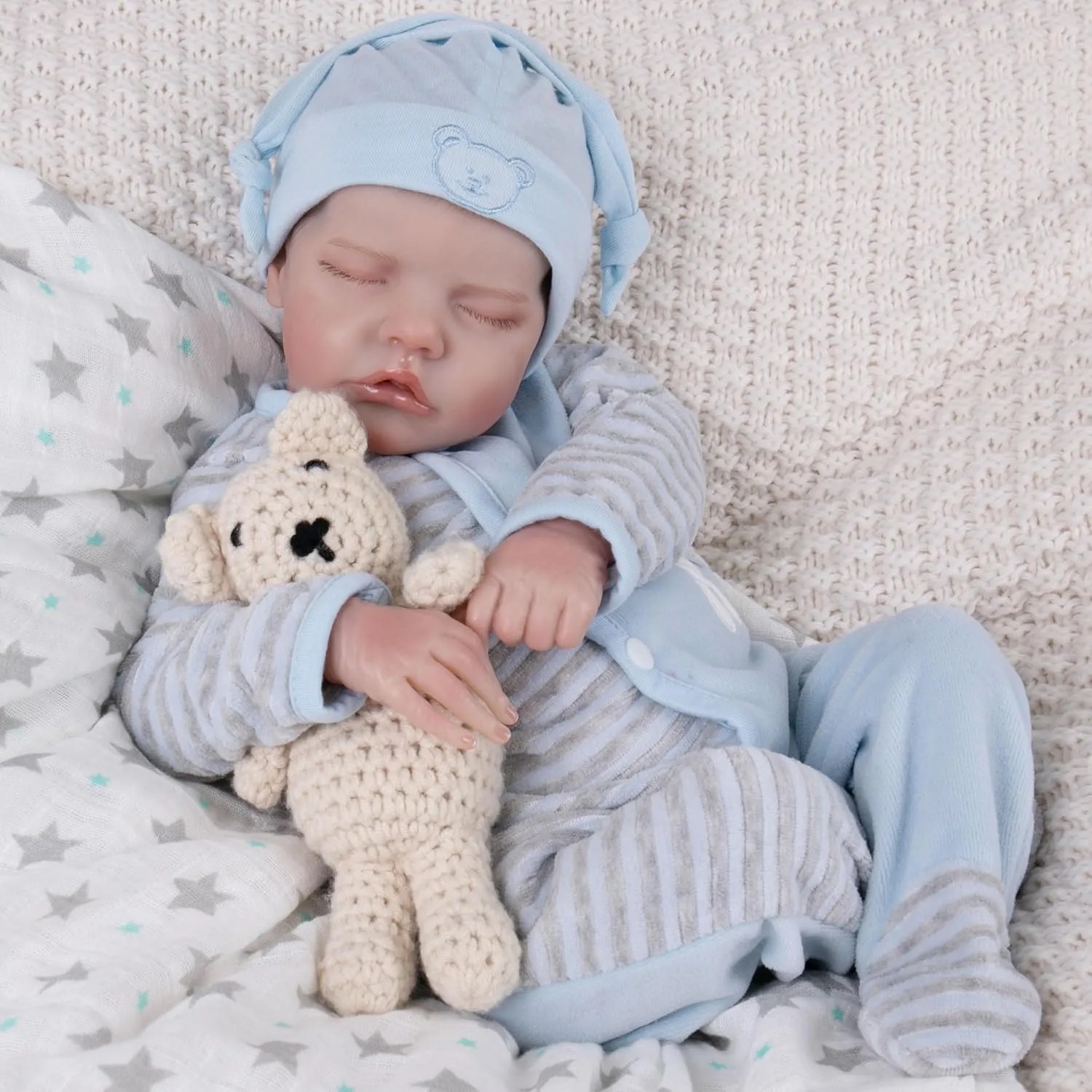 Milidool Lifelike Reborn Baby Dolls Boy - 17-Inch Baby Soft Body Realistic-Newborn Baby Dolls Real Life Baby Dolls with Toy Accessories for Kids Age 3 4 5 6 7  