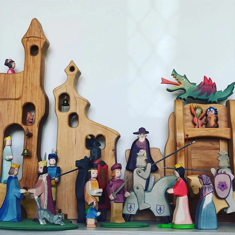Montessori Wooden Horse and Knight Figures for Open-Ended Play