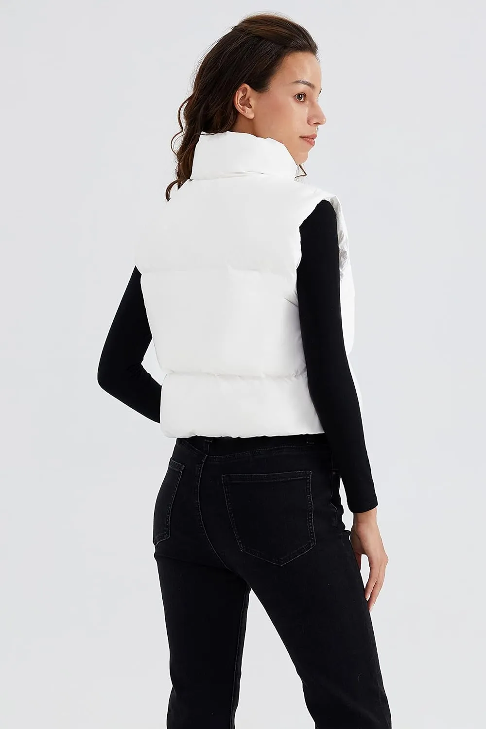 Orolay Women's Cropped Puffer Vest Winter Crop Down Vest Lightweight Sleeveless Outerwear Padded Gilet