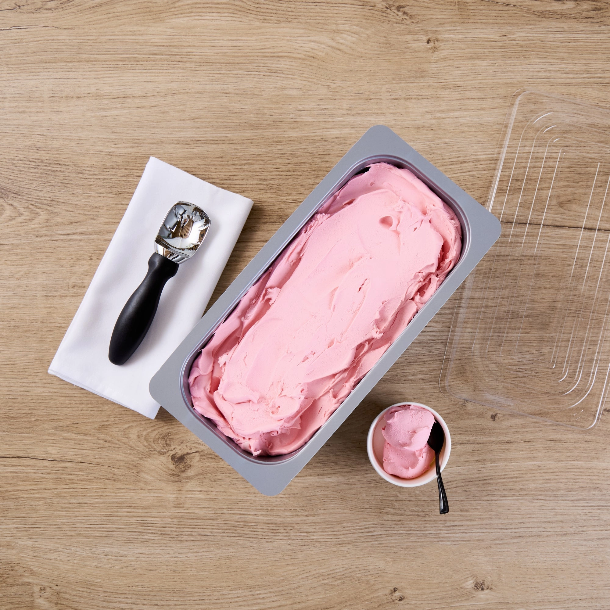 RW Base 5 Qt Rectangle Gray Plastic Ice Cream Container - with Clear Lid - 13 1/2" x 6 1/2" x 4 3/4" - 25 count box