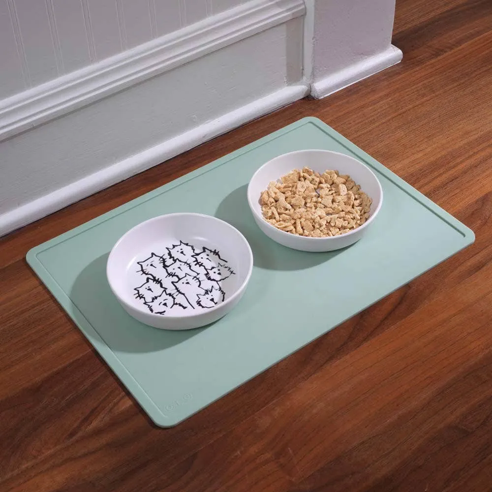 Speckle and Spot by Ore’ Originals - Pet Bowl | Random Cats