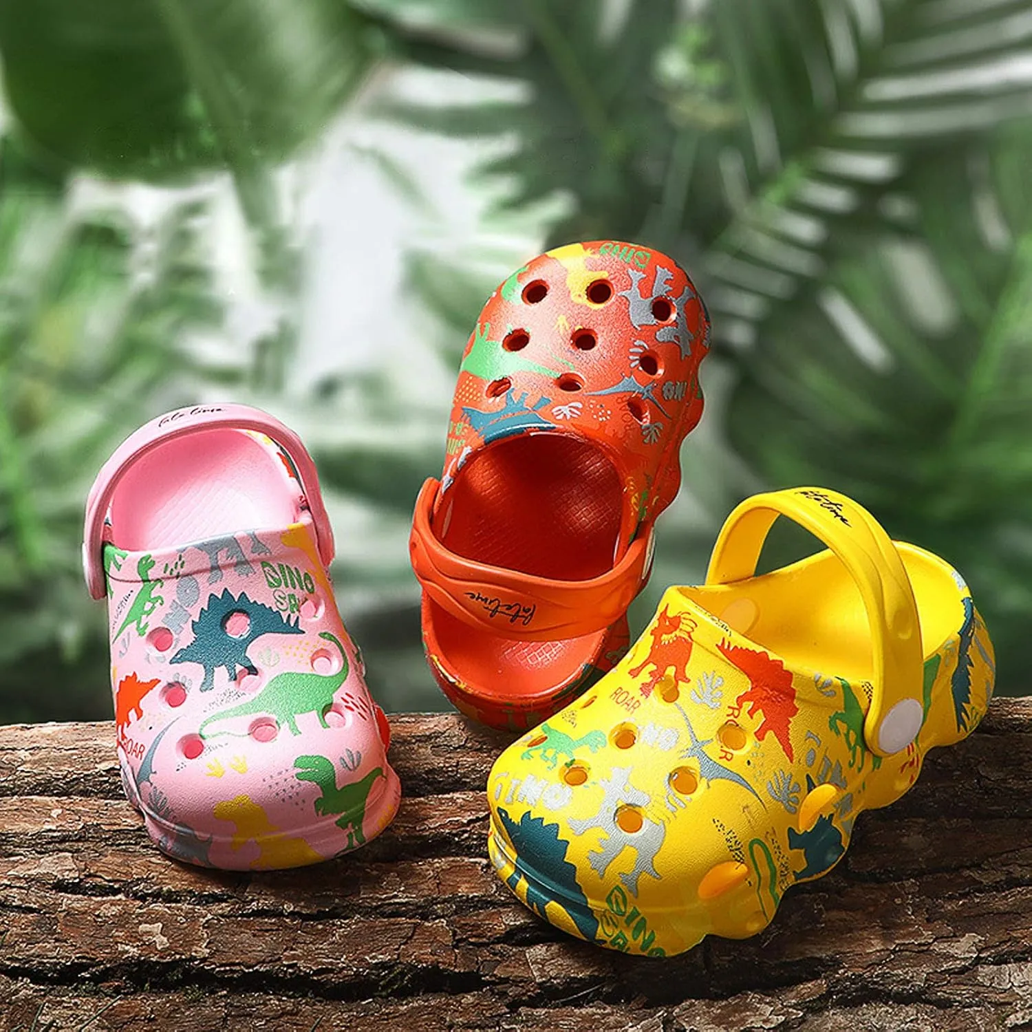 techcity Kids Dinosaur Garden Shoes Cute Cartoon Sandals Clogs Toddler Beach Pool Water Shoes Summer Slides for Boys Girls