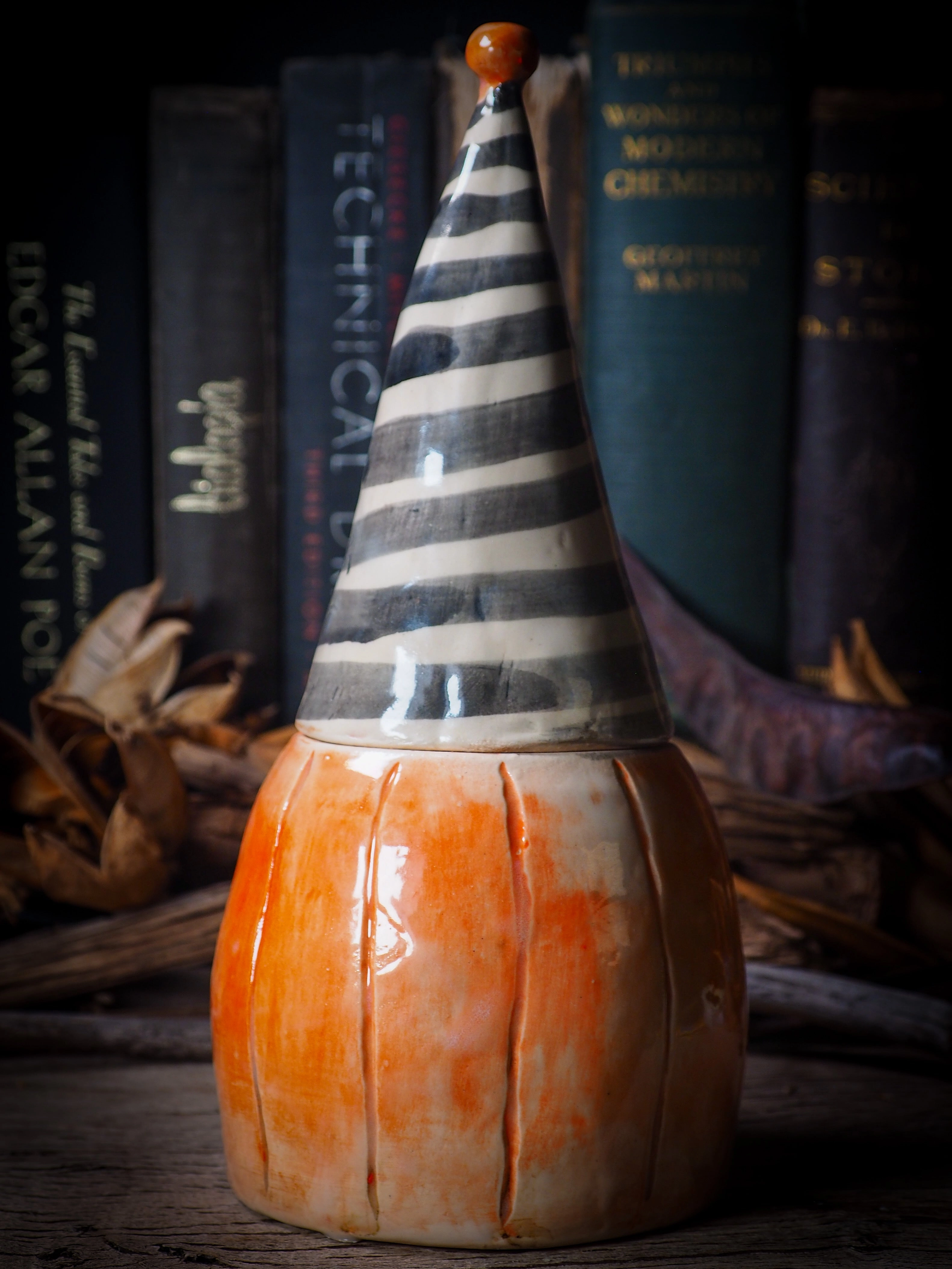 THE DUNCE