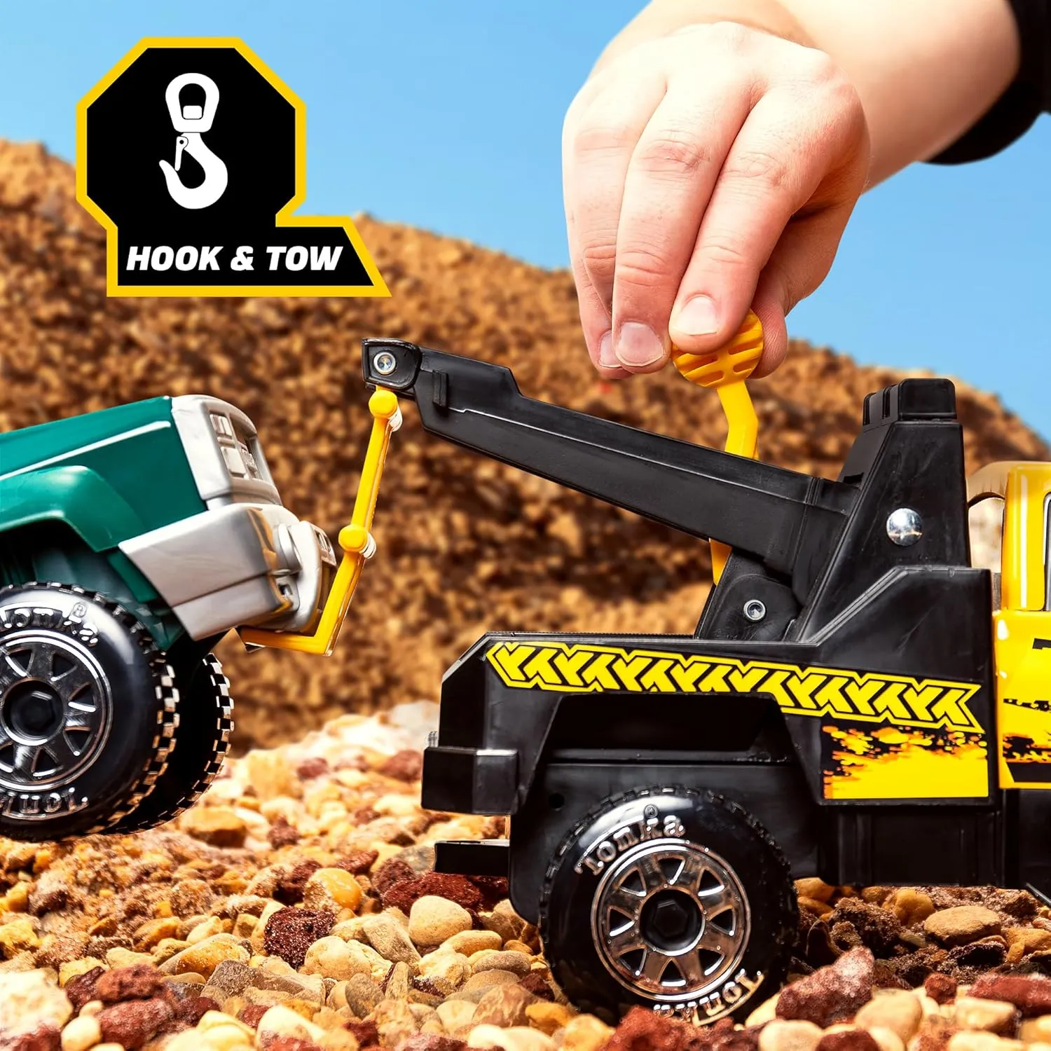 Tonka 06036 Steel Classics Tow Truck, Construction Truck Toy for Children, Kids Construction Toys for Boys and Girls, Interactive Vehicle Toys for Creative Play, Toy Trucks for Children Aged 3  