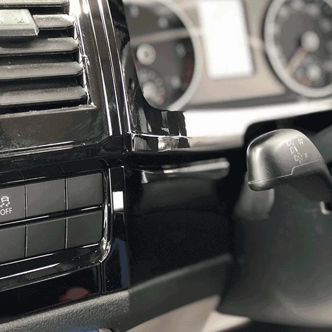 VW Transporter T6 Lower Dash Styling Trims Comfort Dash Gloss Black Painted and Ready to Fit (Set of 6)