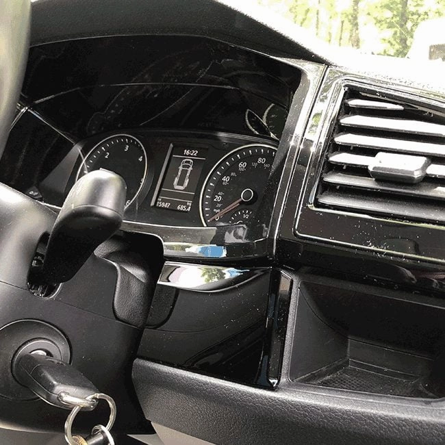 VW Transporter T6 Lower Dash Styling Trims Comfort Dash Gloss Black Painted and Ready to Fit (Set of 6)